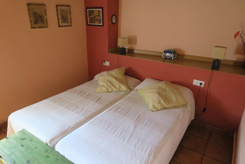 Can Salgueda Santa Pau Chambre photo